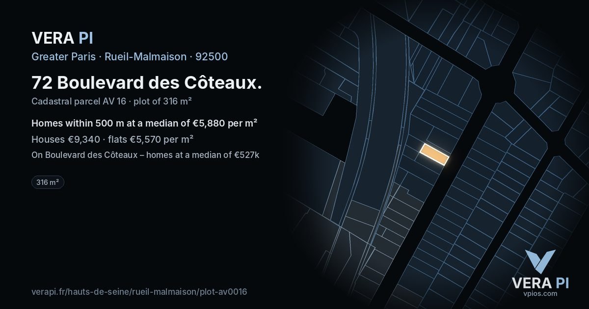 72 Boulevard des Côteaux, Rueil-Malmaison at night – the plot lit, the parcels around coloured by the prices near them