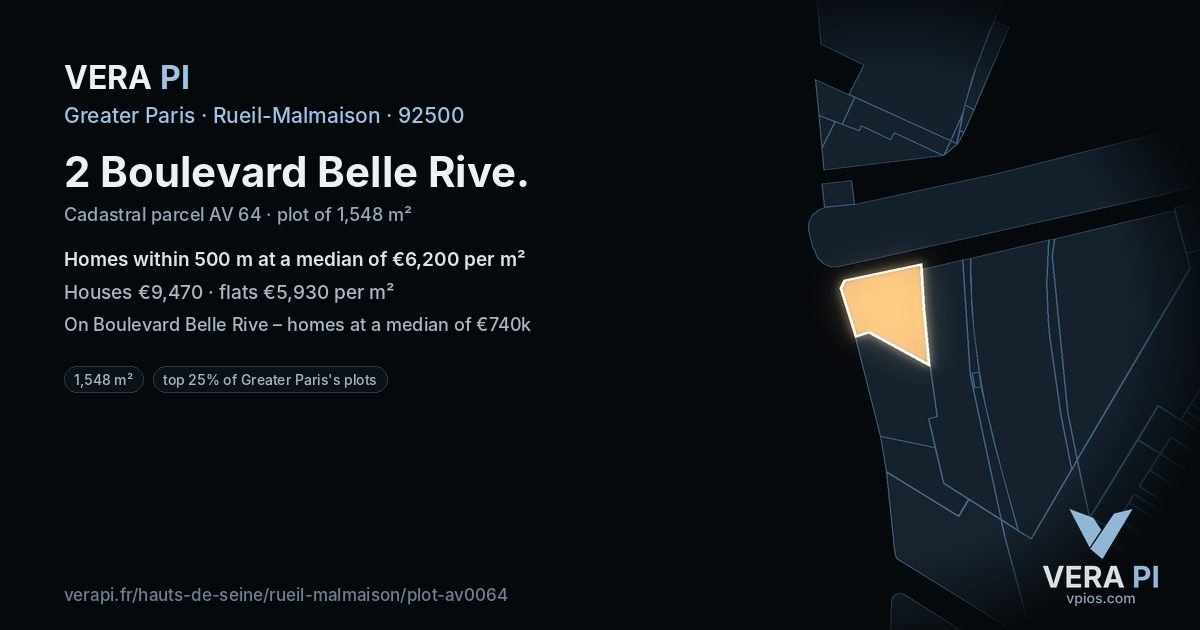 2 Boulevard Belle Rive, Rueil-Malmaison at night – the plot lit, the parcels around coloured by the prices near them