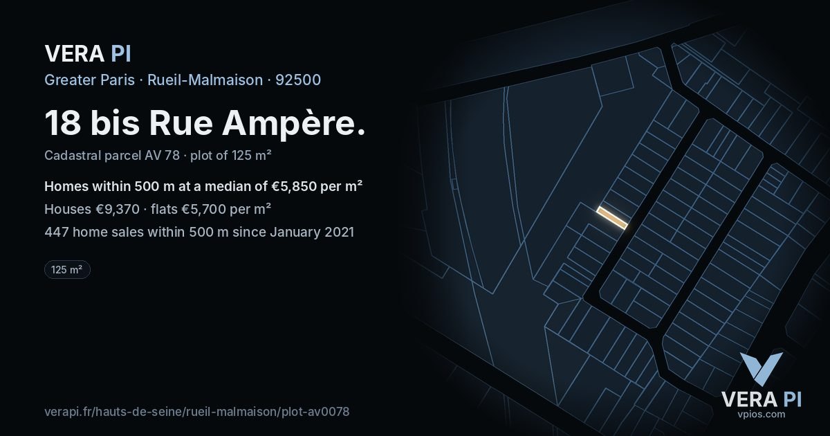 18 bis Rue Ampère, Rueil-Malmaison at night – the plot lit, the parcels around coloured by the prices near them