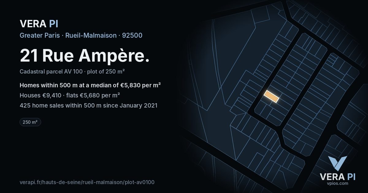 21 Rue Ampère, Rueil-Malmaison at night – the plot lit, the parcels around coloured by the prices near them