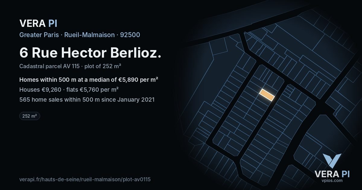 6 Rue Hector Berlioz, Rueil-Malmaison at night – the plot lit, the parcels around coloured by the prices near them