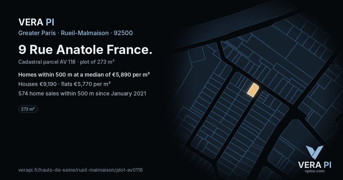 9 Rue Anatole France, Rueil-Malmaison at night – the plot lit, the parcels around coloured by the prices near them