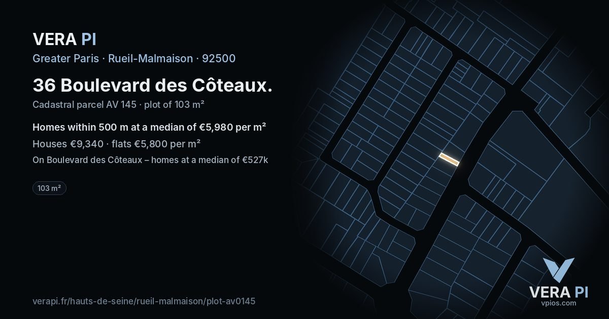 36 Boulevard des Côteaux, Rueil-Malmaison at night – the plot lit, the parcels around coloured by the prices near them