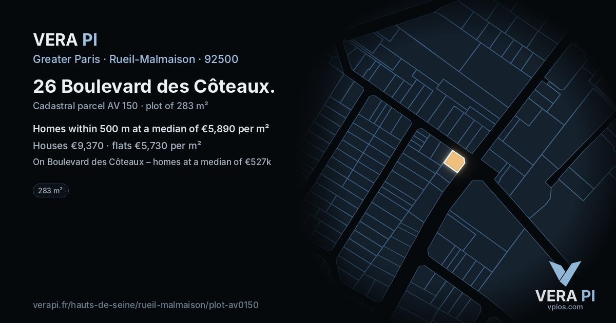 26 Boulevard des Côteaux, Rueil-Malmaison at night – the plot lit, the parcels around coloured by the prices near them