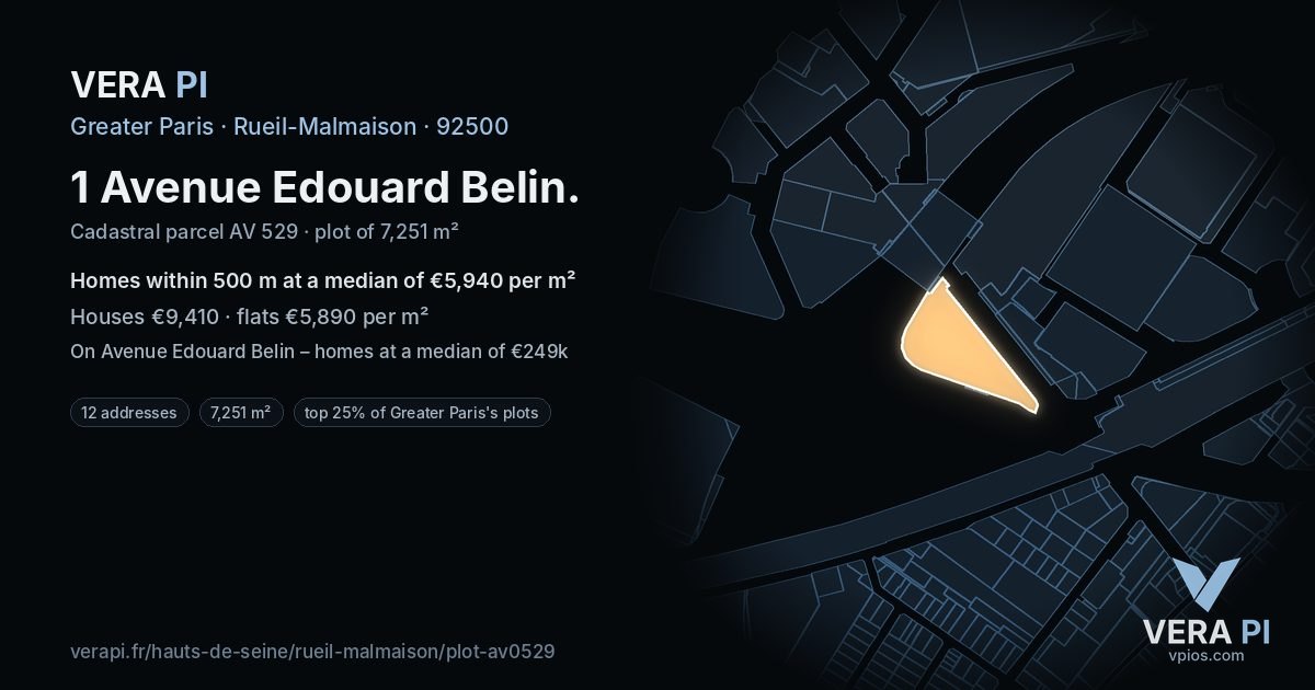 1 Avenue Edouard Belin, Rueil-Malmaison at night – the plot lit, the parcels around coloured by the prices near them
