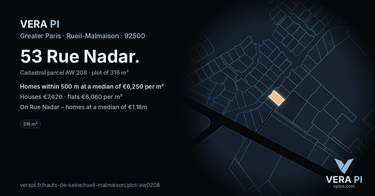 53 Rue Nadar, Rueil-Malmaison at night – the plot lit, the parcels around coloured by the prices near them
