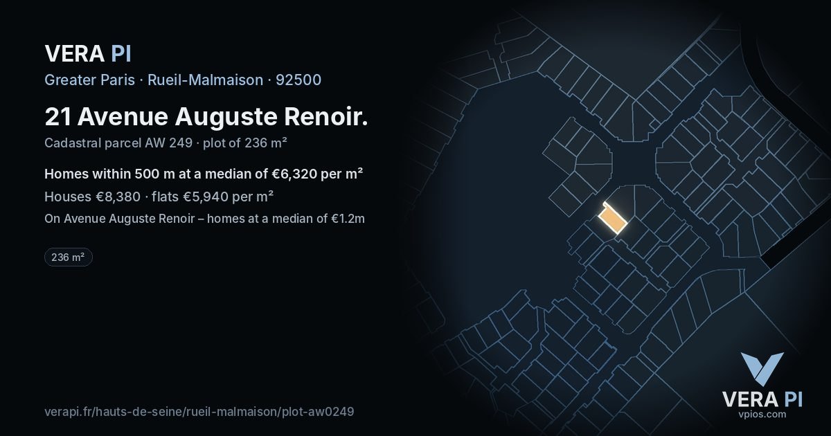 21 Avenue Auguste Renoir, Rueil-Malmaison at night – the plot lit, the parcels around coloured by the prices near them