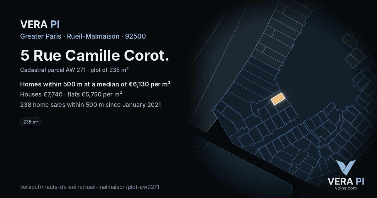 5 Rue Camille Corot, Rueil-Malmaison at night – the plot lit, the parcels around coloured by the prices near them