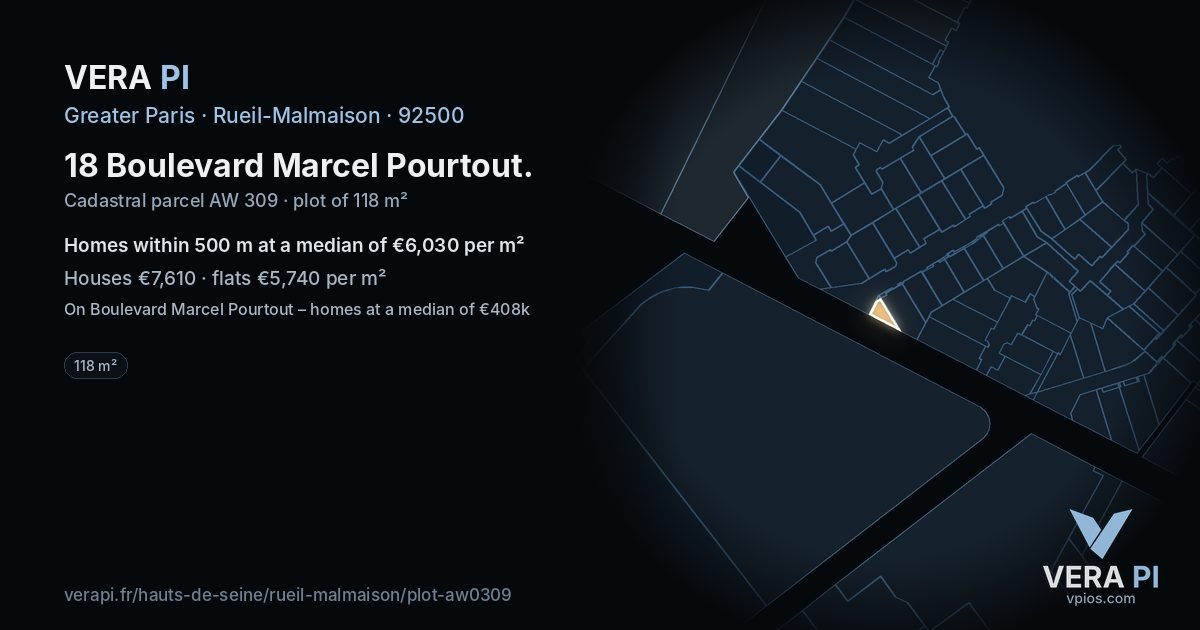 18 Boulevard Marcel Pourtout, Rueil-Malmaison at night – the plot lit, the parcels around coloured by the prices near them