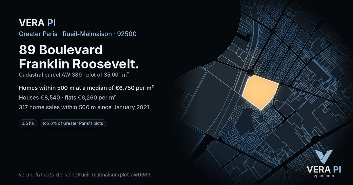 89 Boulevard Franklin Roosevelt, Rueil-Malmaison at night – the plot lit, the parcels around coloured by the prices near them