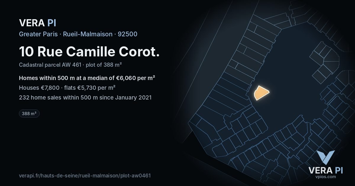 10 Rue Camille Corot, Rueil-Malmaison at night – the plot lit, the parcels around coloured by the prices near them