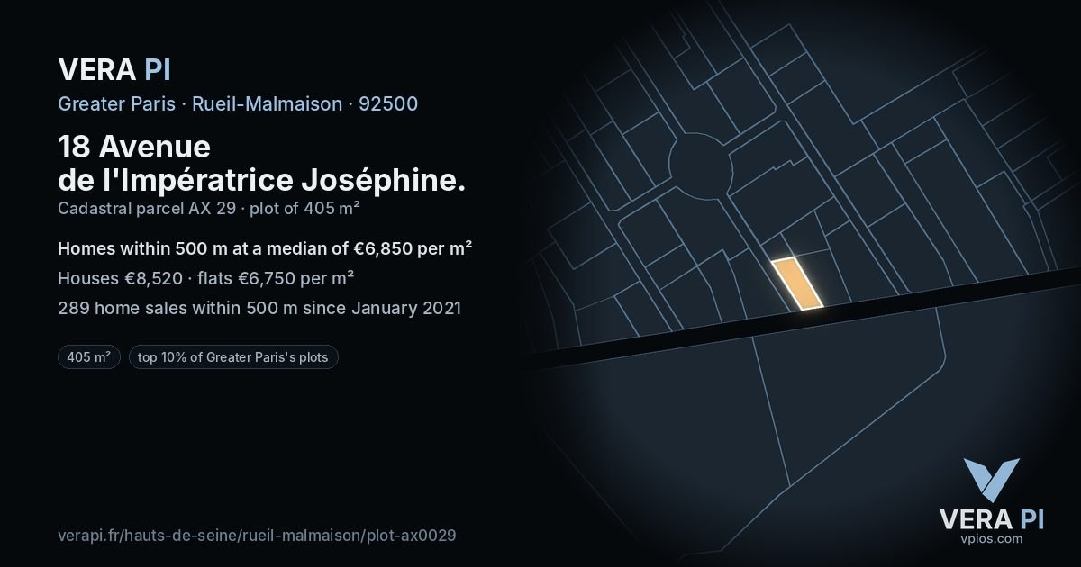 18 Avenue de l'Impératrice Joséphine, Rueil-Malmaison at night – the plot lit, the parcels around coloured by the prices near them