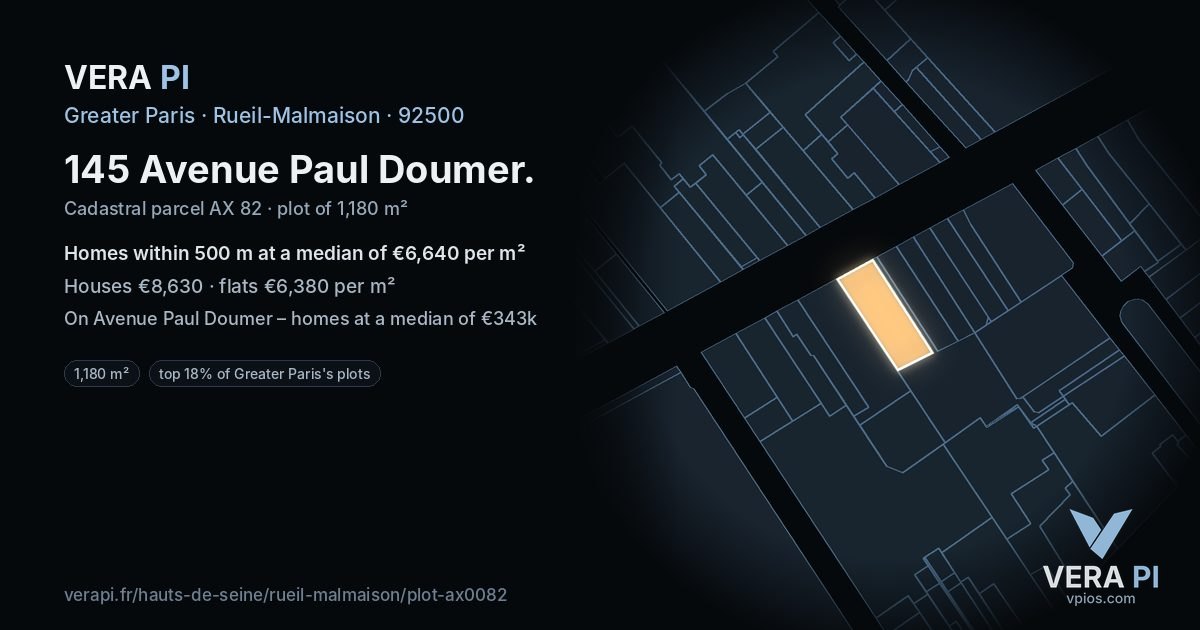145 Avenue Paul Doumer, Rueil-Malmaison at night – the plot lit, the parcels around coloured by the prices near them