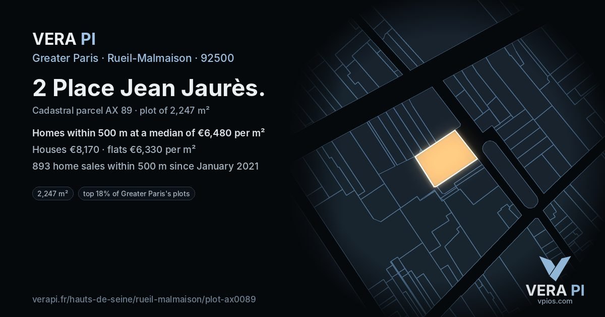 2 Place Jean Jaurès, Rueil-Malmaison at night – the plot lit, the parcels around coloured by the prices near them