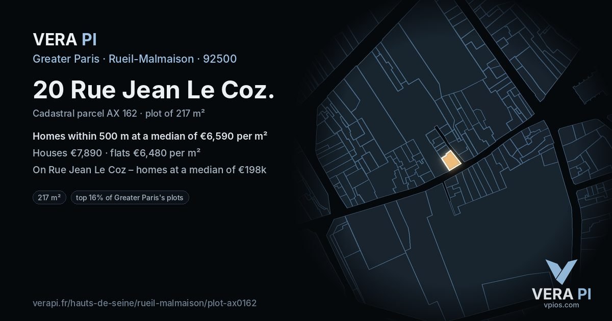 20 Rue Jean Le Coz, Rueil-Malmaison at night – the plot lit, the parcels around coloured by the prices near them