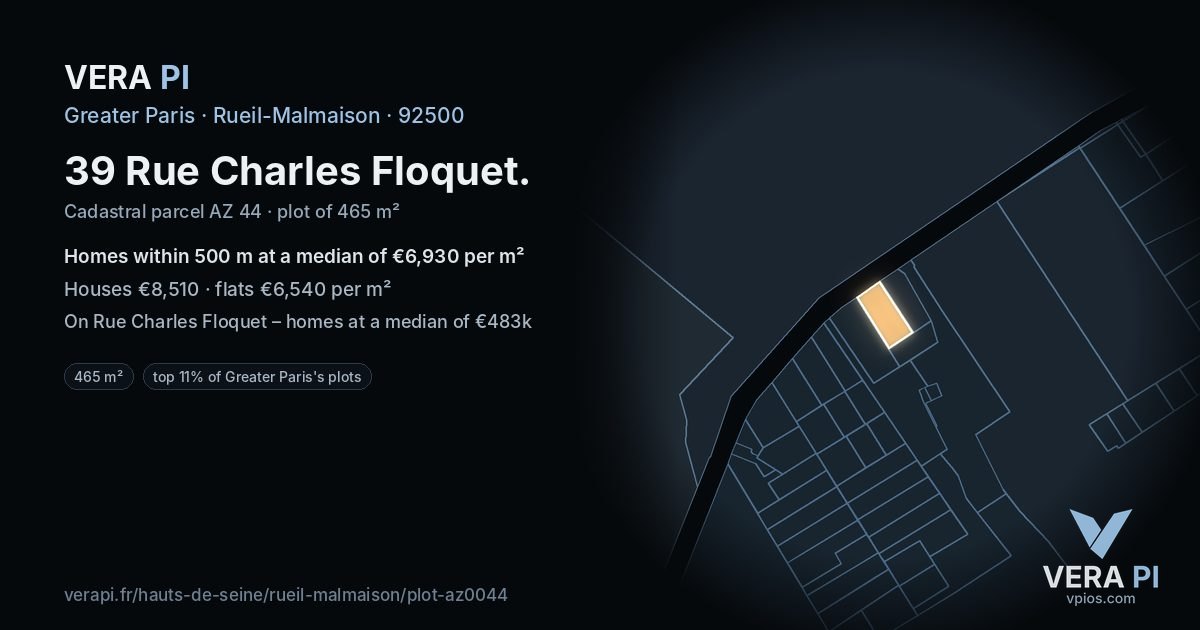 39 Rue Charles Floquet, Rueil-Malmaison at night – the plot lit, the parcels around coloured by the prices near them