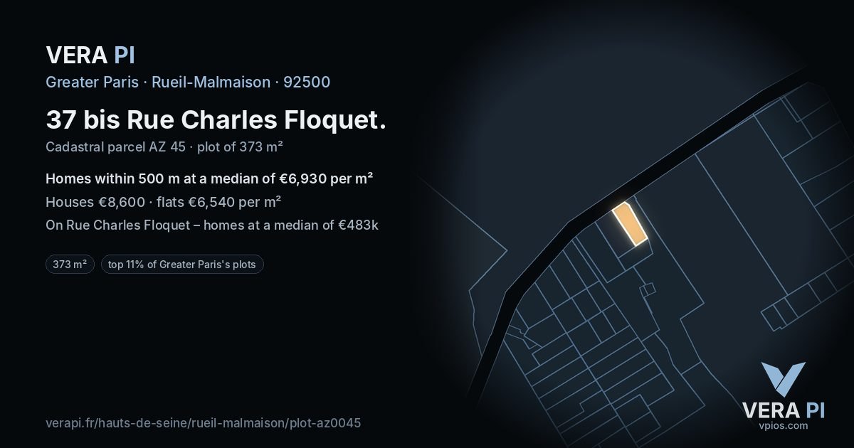 37 bis Rue Charles Floquet, Rueil-Malmaison at night – the plot lit, the parcels around coloured by the prices near them