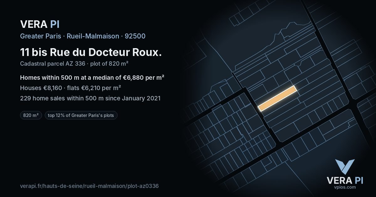 11 bis Rue du Docteur Roux, Rueil-Malmaison at night – the plot lit, the parcels around coloured by the prices near them