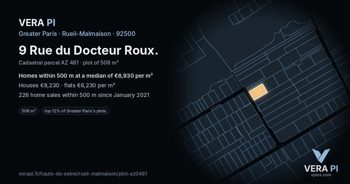 9 Rue du Docteur Roux, Rueil-Malmaison at night – the plot lit, the parcels around coloured by the prices near them