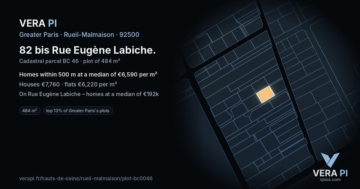 82 bis Rue Eugène Labiche, Rueil-Malmaison at night – the plot lit, the parcels around coloured by the prices near them