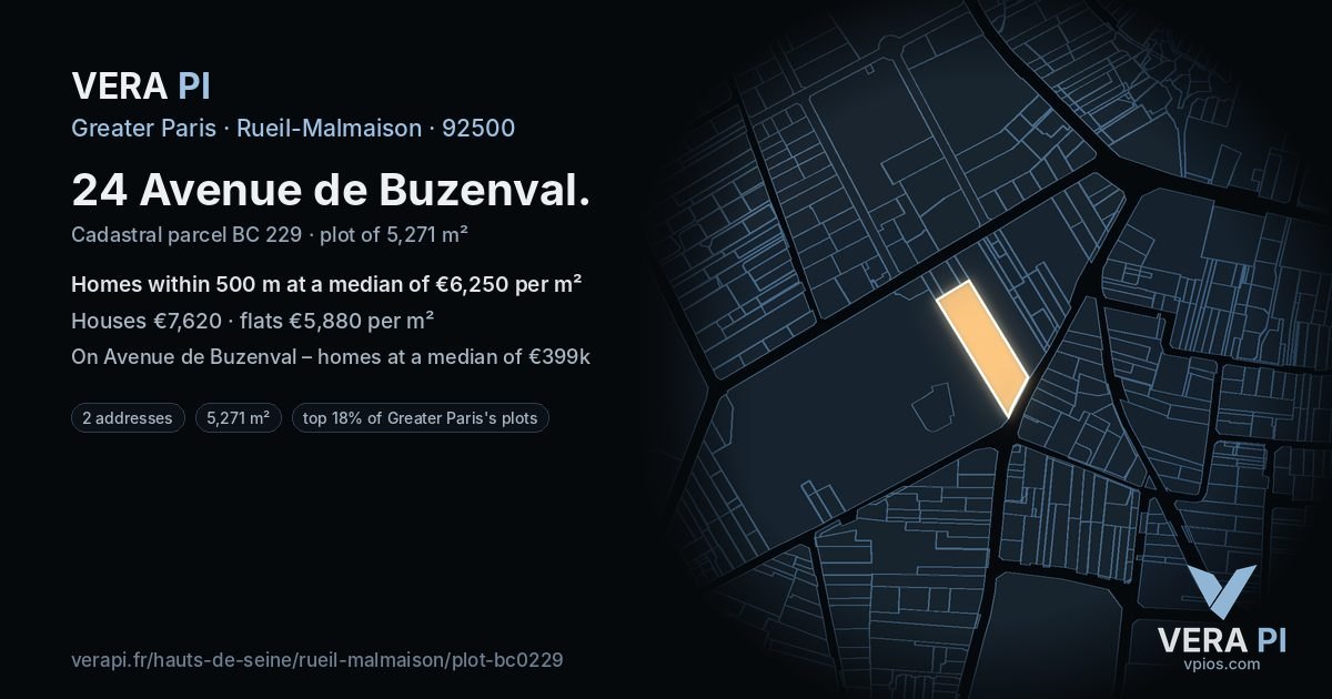 24 Avenue de Buzenval, Rueil-Malmaison at night – the plot lit, the parcels around coloured by the prices near them