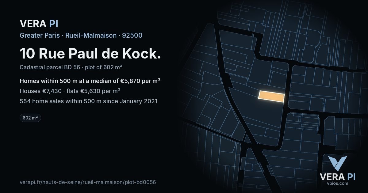 10 Rue Paul de Kock, Rueil-Malmaison at night – the plot lit, the parcels around coloured by the prices near them