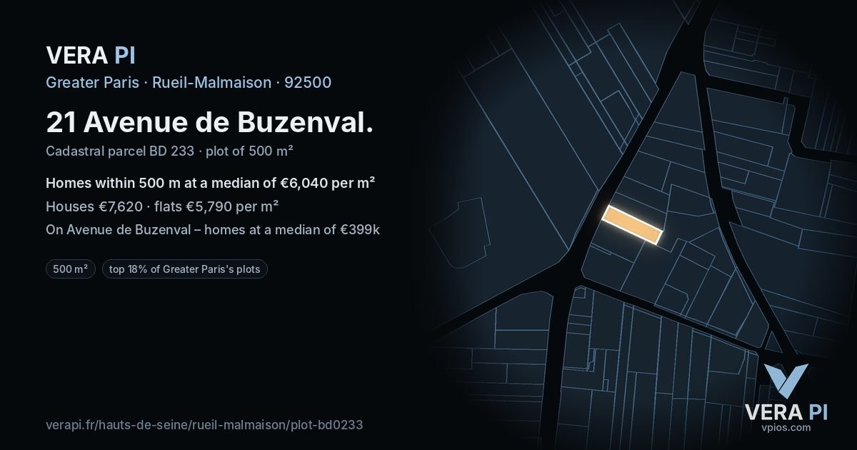 21 Avenue de Buzenval, Rueil-Malmaison at night – the plot lit, the parcels around coloured by the prices near them