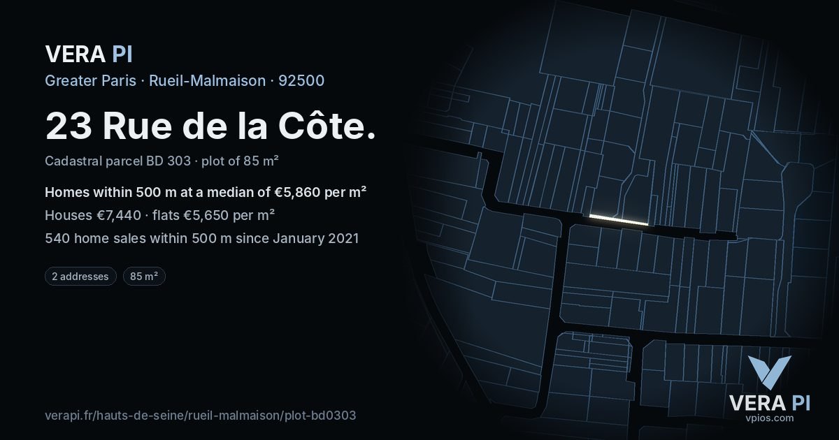 23 Rue de la Côte, Rueil-Malmaison at night – the plot lit, the parcels around coloured by the prices near them