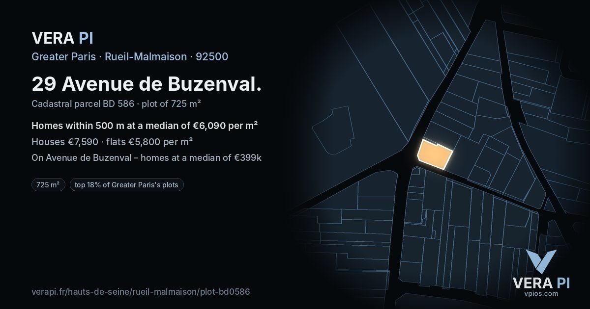 29 Avenue de Buzenval, Rueil-Malmaison at night – the plot lit, the parcels around coloured by the prices near them