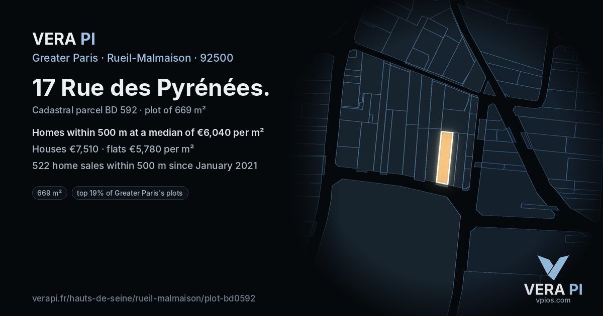 17 Rue des Pyrénées, Rueil-Malmaison at night – the plot lit, the parcels around coloured by the prices near them