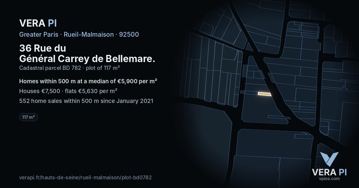 36 Rue du Général Carrey de Bellemare, Rueil-Malmaison at night – the plot lit, the parcels around coloured by the prices near them