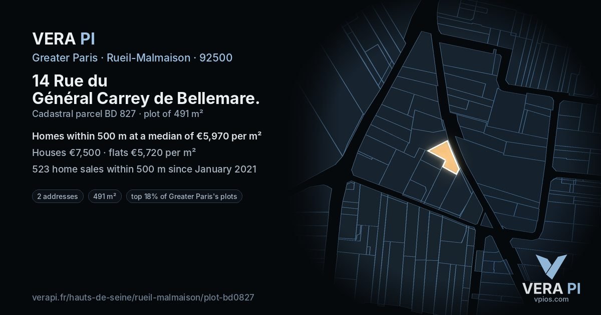 14 Rue du Général Carrey de Bellemare, Rueil-Malmaison at night – the plot lit, the parcels around coloured by the prices near them