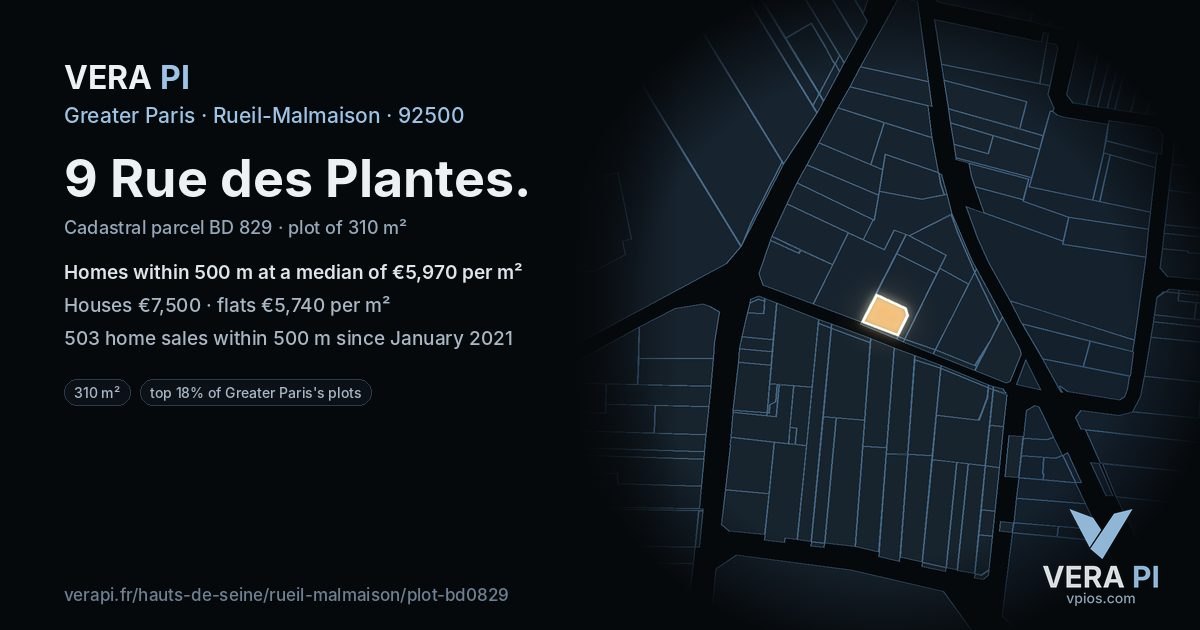 9 Rue des Plantes, Rueil-Malmaison at night – the plot lit, the parcels around coloured by the prices near them