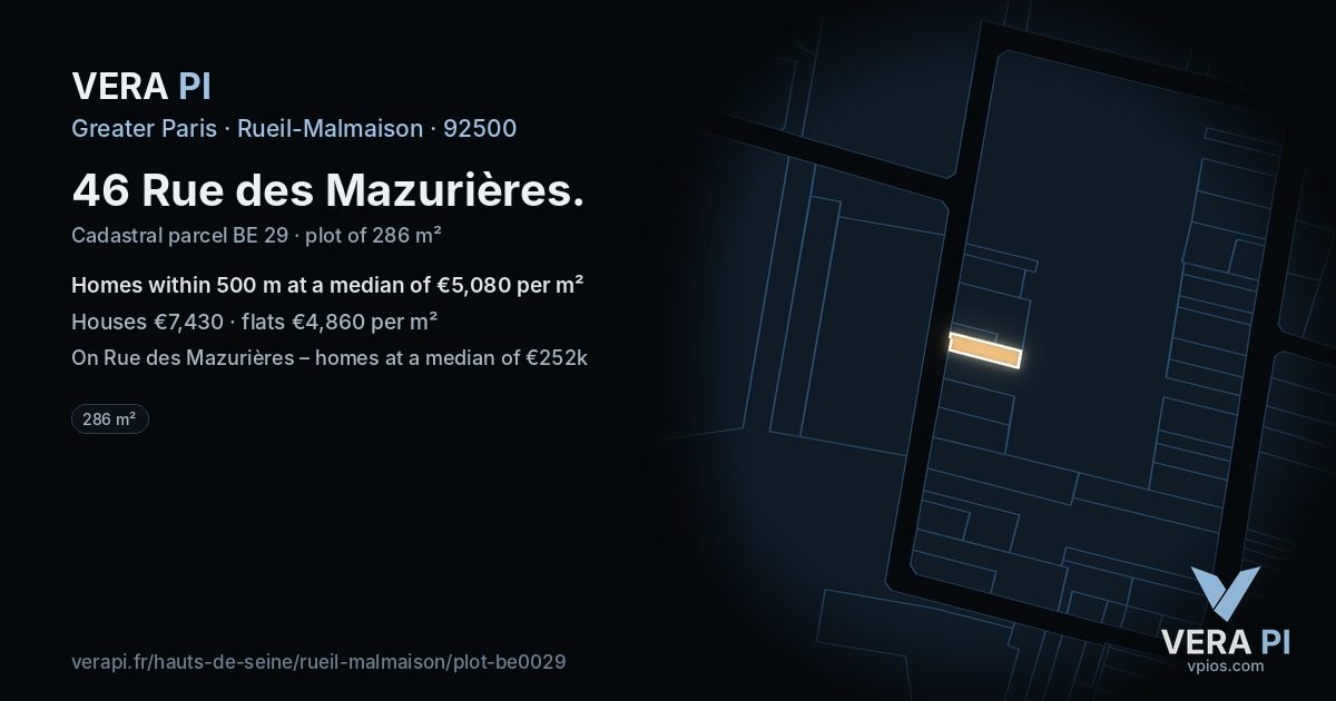 46 Rue des Mazurières, Rueil-Malmaison at night – the plot lit, the parcels around coloured by the prices near them