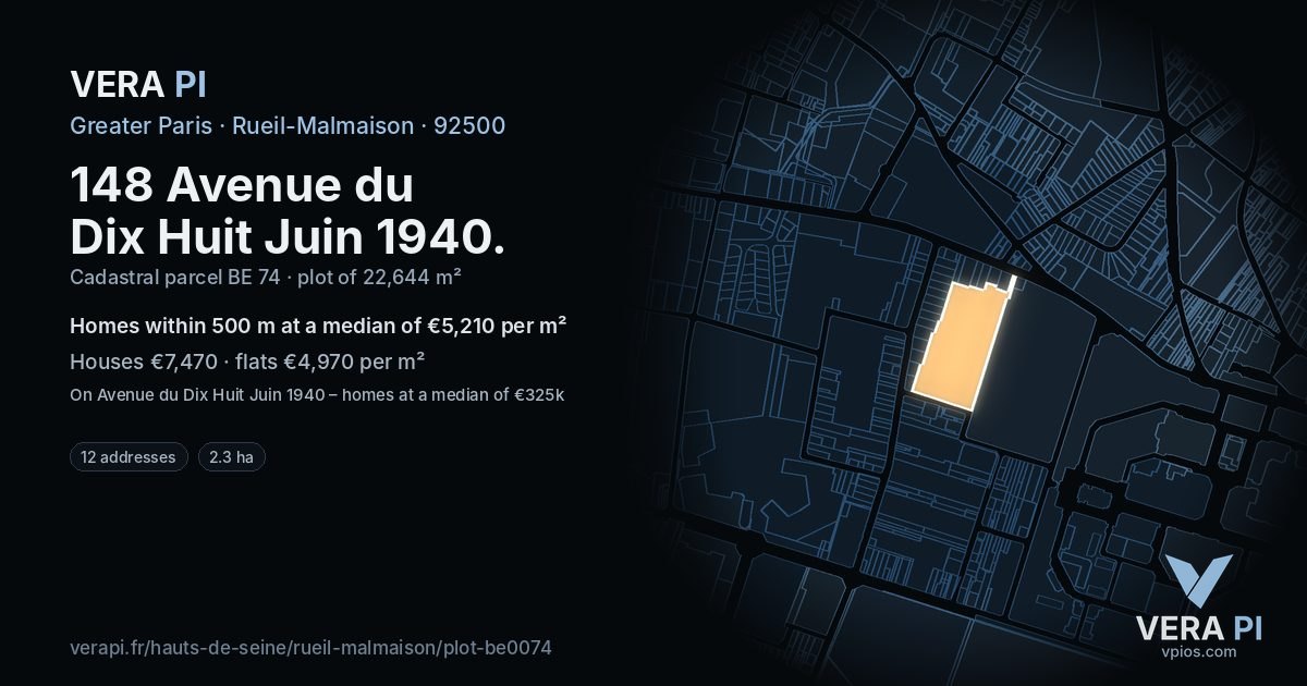 148 Avenue du Dix Huit Juin 1940, Rueil-Malmaison at night – the plot lit, the parcels around coloured by the prices near them