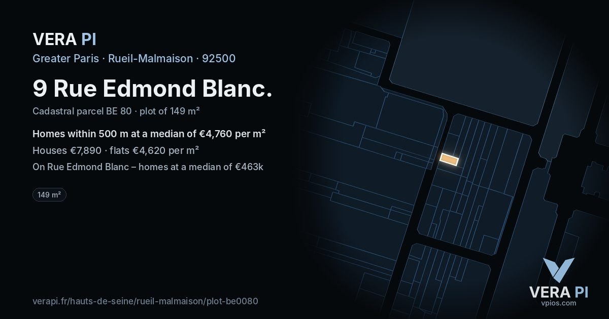 9 Rue Edmond Blanc, Rueil-Malmaison at night – the plot lit, the parcels around coloured by the prices near them