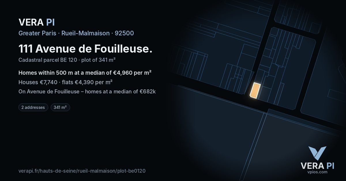111 Avenue de Fouilleuse, Rueil-Malmaison at night – the plot lit, the parcels around coloured by the prices near them