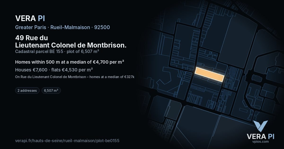 49 Rue du Lieutenant Colonel de Montbrison, Rueil-Malmaison at night – the plot lit, the parcels around coloured by the prices near them