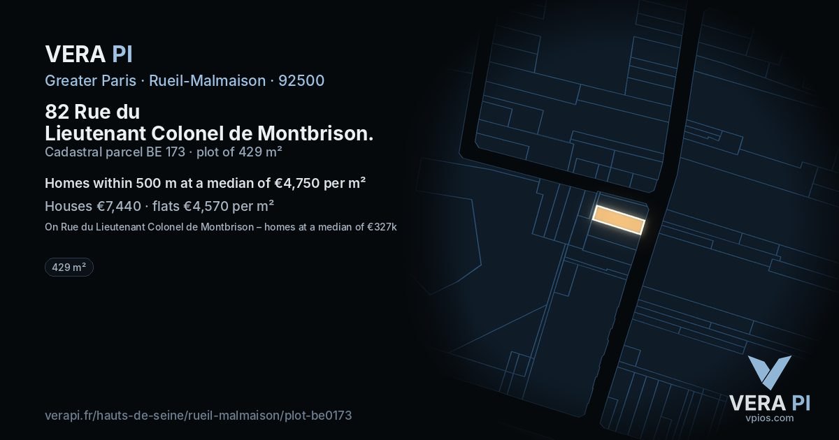 82 Rue du Lieutenant Colonel de Montbrison, Rueil-Malmaison at night – the plot lit, the parcels around coloured by the prices near them