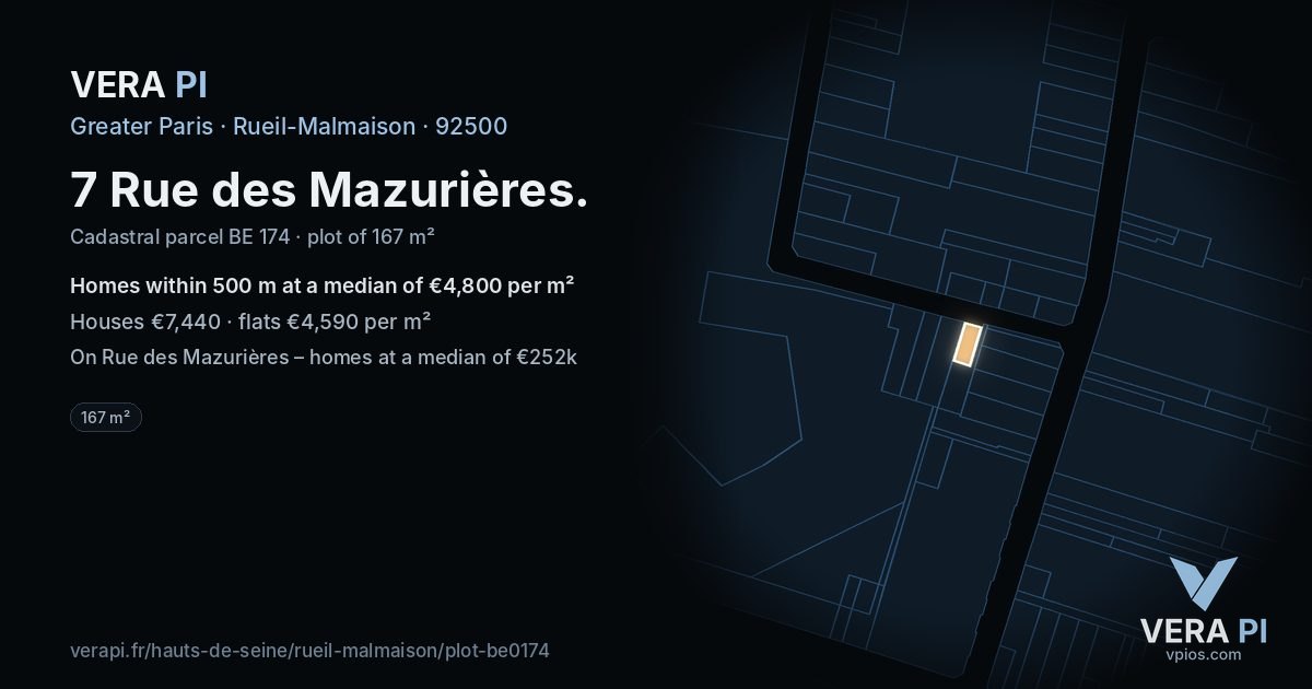 7 Rue des Mazurières, Rueil-Malmaison at night – the plot lit, the parcels around coloured by the prices near them