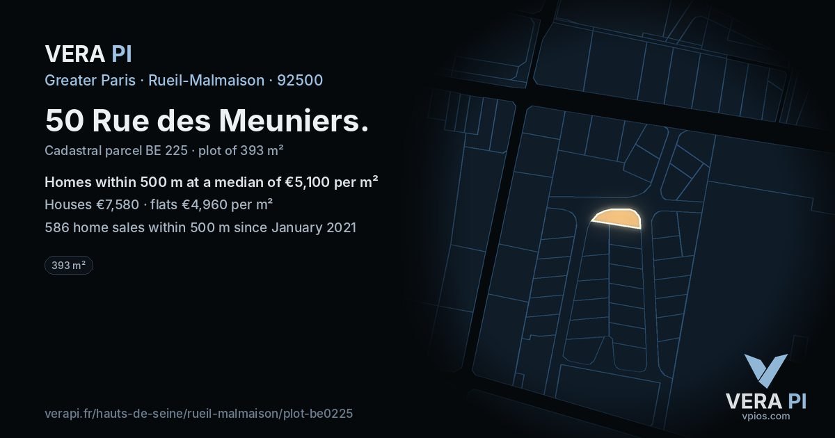 50 Rue des Meuniers, Rueil-Malmaison at night – the plot lit, the parcels around coloured by the prices near them