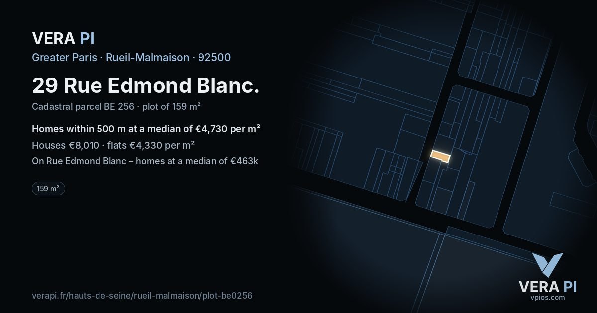 29 Rue Edmond Blanc, Rueil-Malmaison at night – the plot lit, the parcels around coloured by the prices near them
