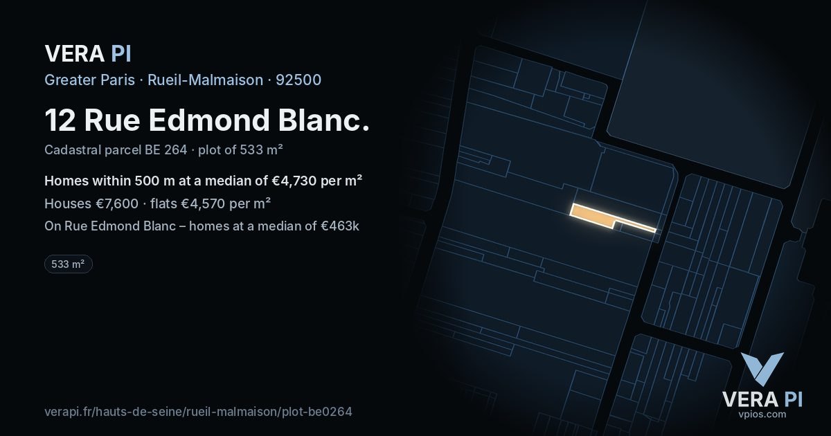 12 Rue Edmond Blanc, Rueil-Malmaison at night – the plot lit, the parcels around coloured by the prices near them