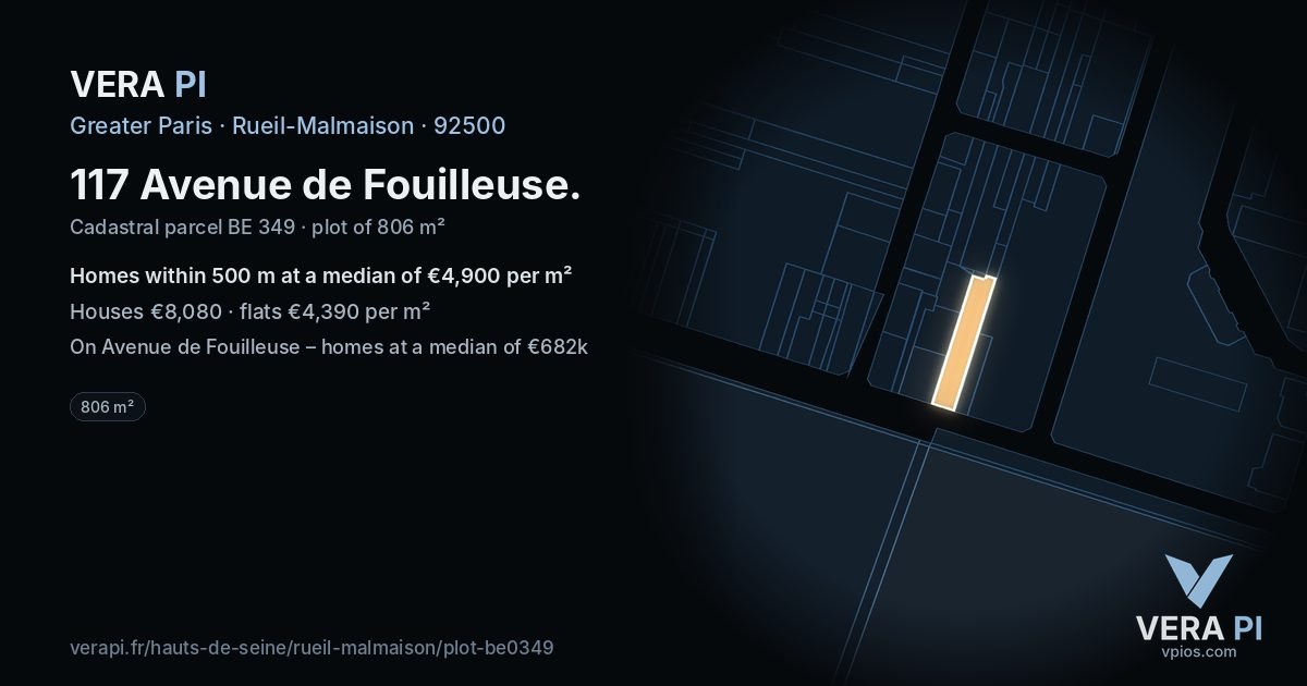 117 Avenue de Fouilleuse, Rueil-Malmaison at night – the plot lit, the parcels around coloured by the prices near them