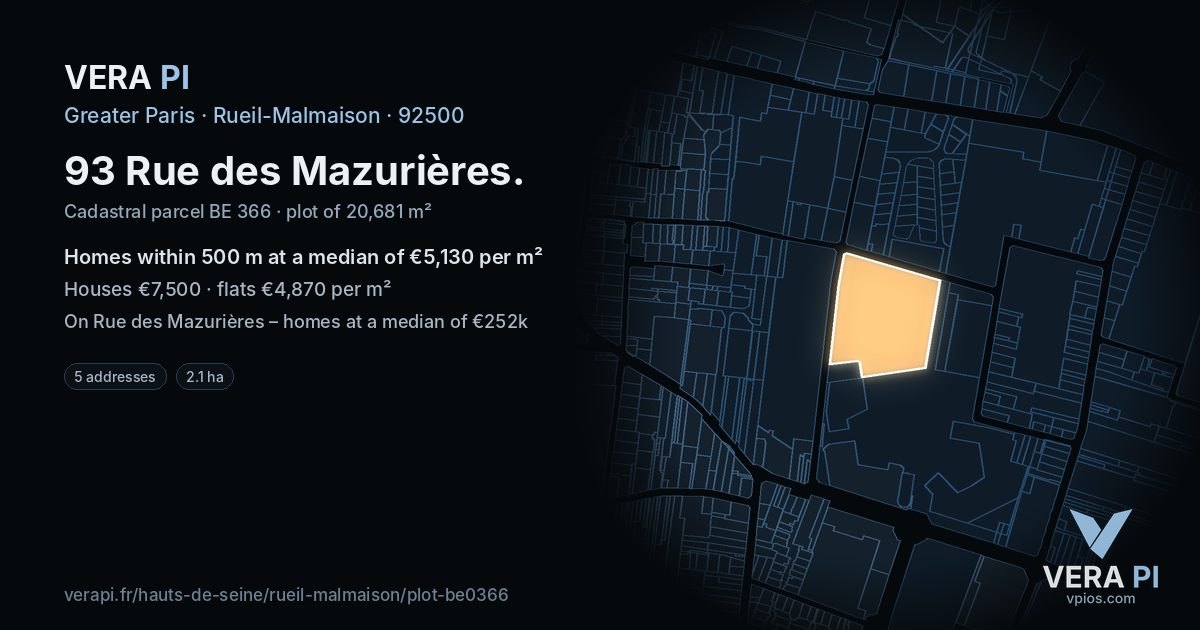 93 Rue des Mazurières, Rueil-Malmaison at night – the plot lit, the parcels around coloured by the prices near them