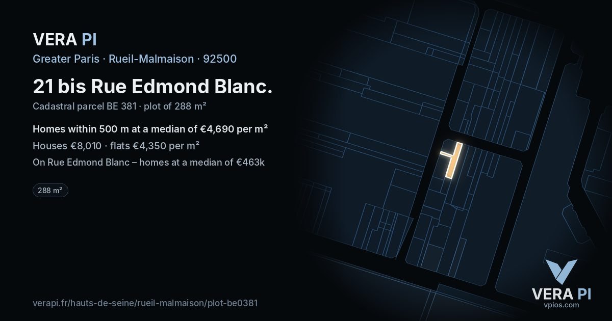21 bis Rue Edmond Blanc, Rueil-Malmaison at night – the plot lit, the parcels around coloured by the prices near them