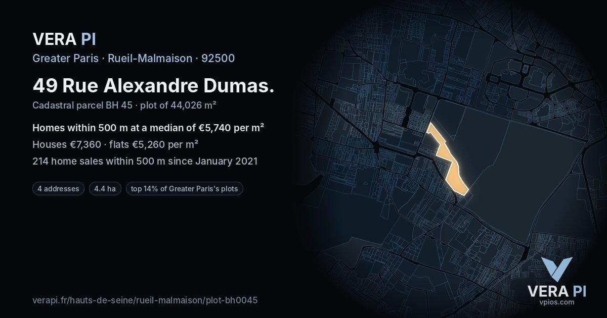 49 Rue Alexandre Dumas, Rueil-Malmaison at night – the plot lit, the parcels around coloured by the prices near them