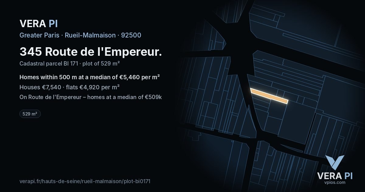 345 Route de l'Empereur, Rueil-Malmaison at night – the plot lit, the parcels around coloured by the prices near them