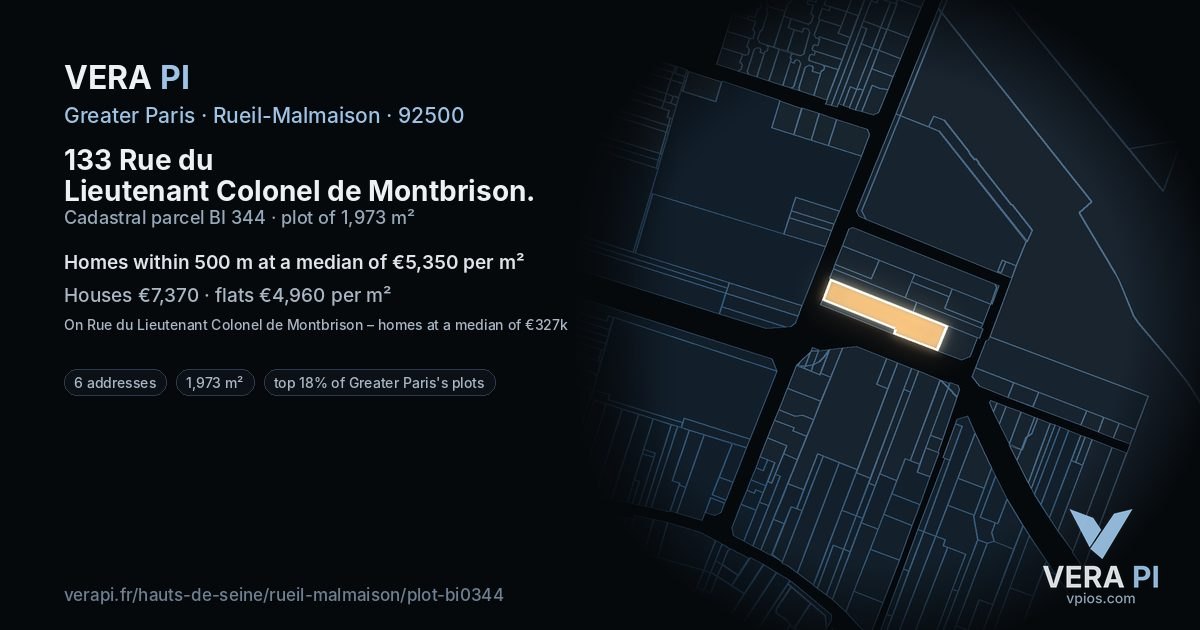 133 Rue du Lieutenant Colonel de Montbrison, Rueil-Malmaison at night – the plot lit, the parcels around coloured by the prices near them