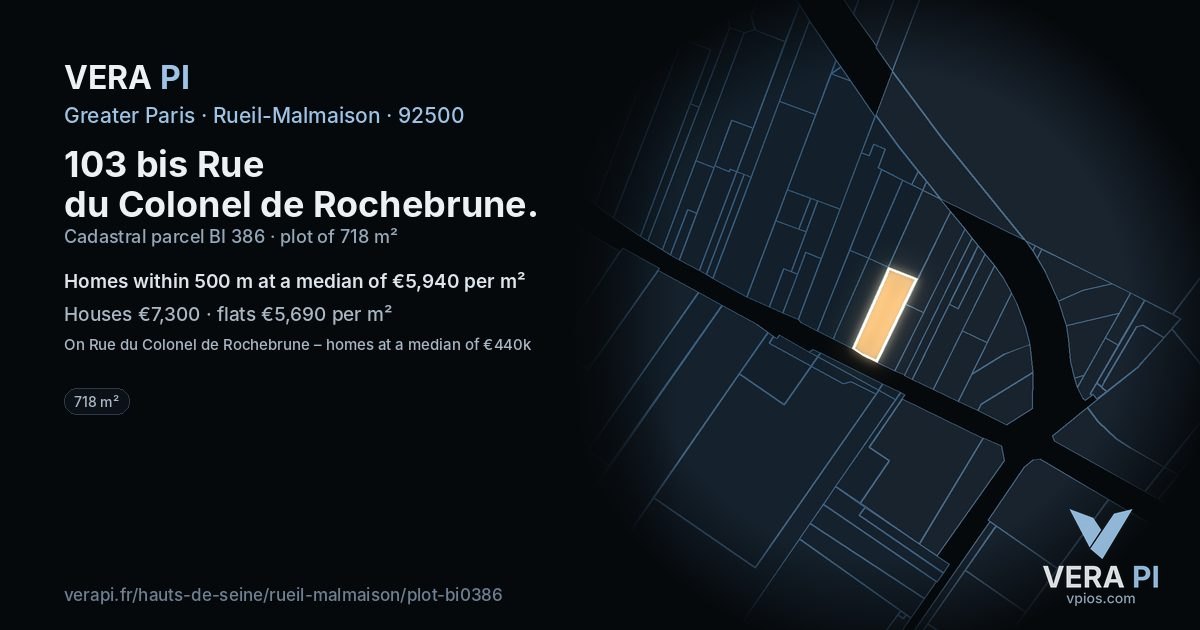 103 bis Rue du Colonel de Rochebrune, Rueil-Malmaison at night – the plot lit, the parcels around coloured by the prices near them
